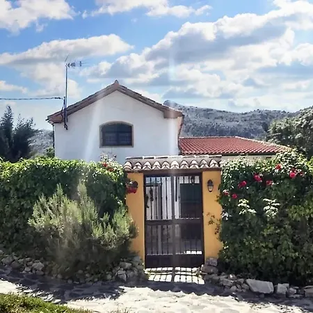 Exceptional With Pool In Villa *
